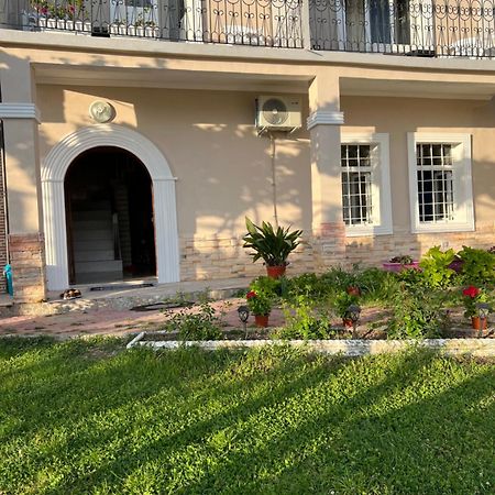 Garden Villa Guni Krujë Buitenkant foto